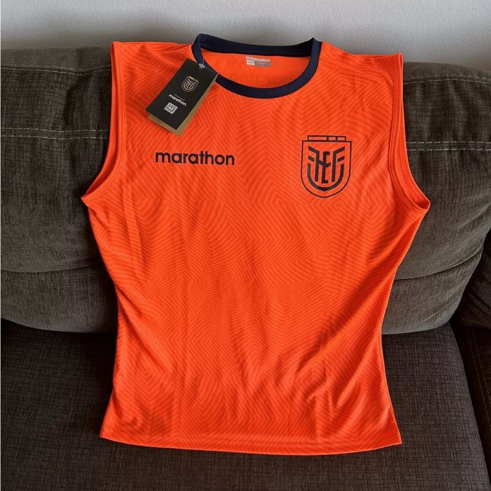 Marathon Authentic Ecuador Team Training Sleeveless Orange Jersey Men’s Sz M